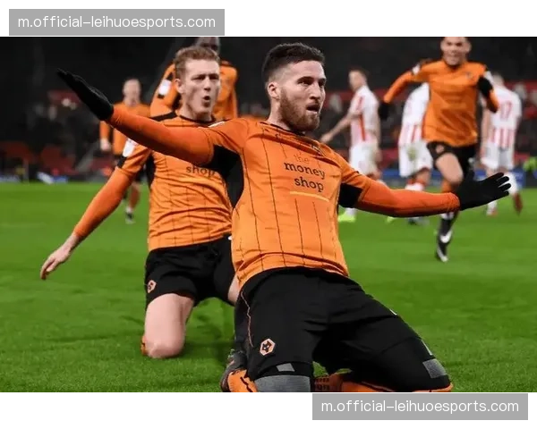 狼队爆冷胜维拉重燃保级希望，积分升至16分摆脱垫底危机